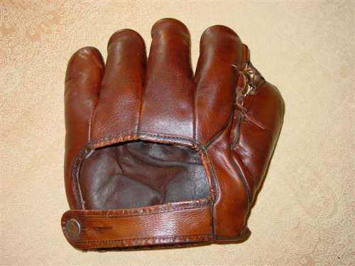 Rabbit Maranville D&M 100 Back